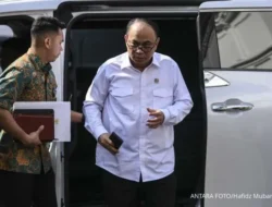 Menkop Bocorkan Bunga Pinjaman Koperasi Desa Merah Putih Hanya 3% per Tahun